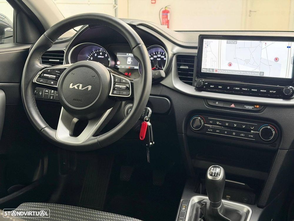 Kia XCeed 1.0 T-GDI Dynamic - 21