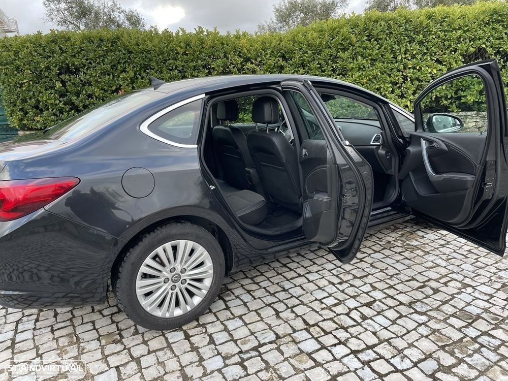 Opel Astra 1.7 CDTi Cosmo Start/Stop - 6