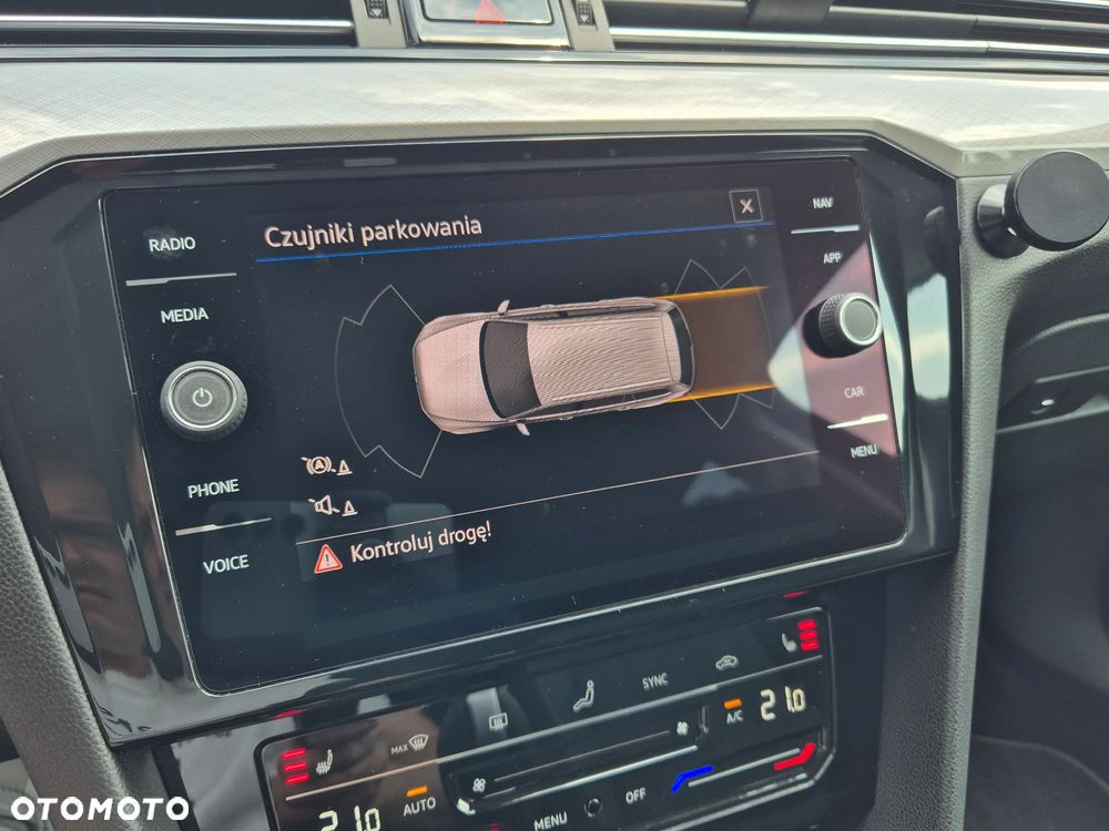 Volkswagen Passat 2.0 TDI EVO Elegance DSG - 34