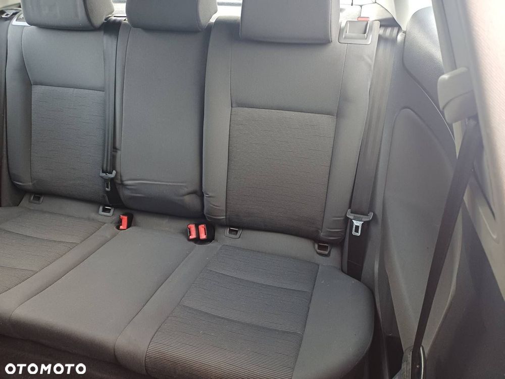 FOTELE KOMPLET LEWY PRAWY KANAPA TYŁ + BOCZKI VOLKSWAGEN GOLF V 3D - 4