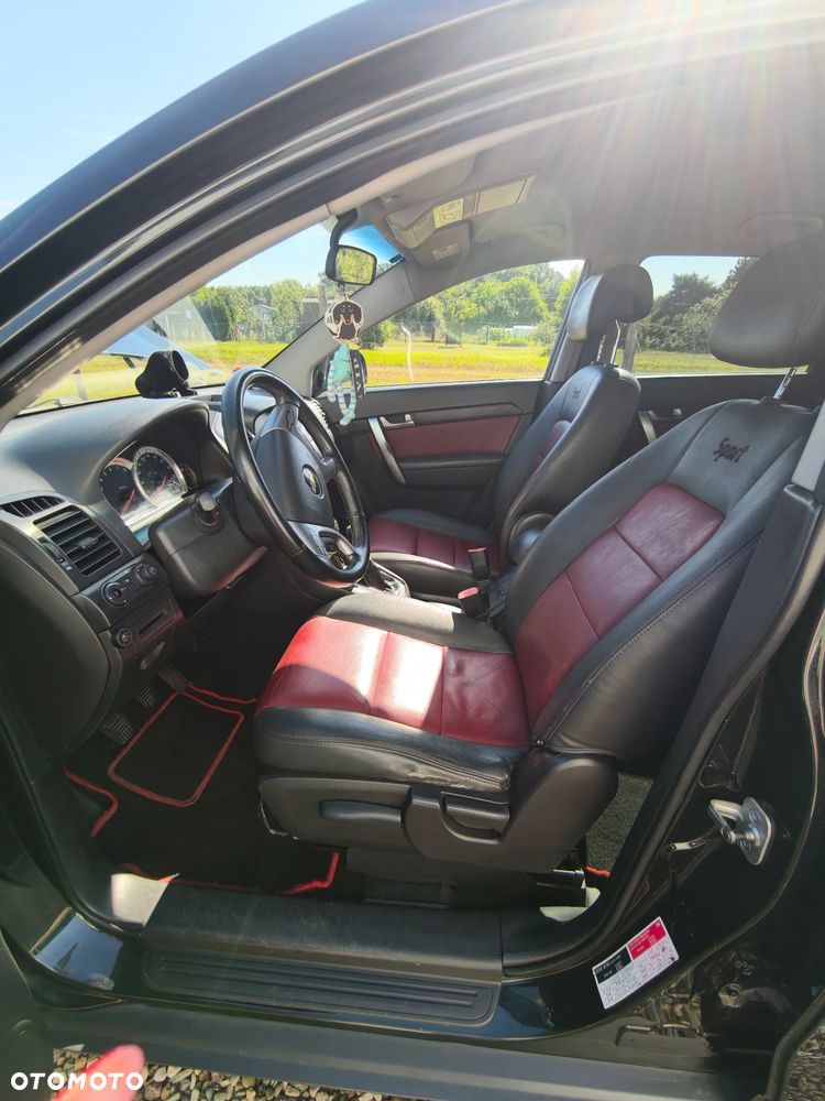 Chevrolet Captiva 2.4 LS 5os - 5
