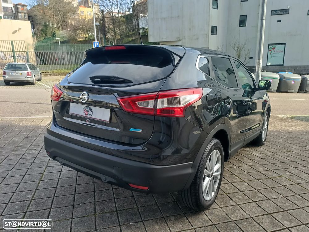 Nissan Qashqai 1.5 dCi Tekna - 7