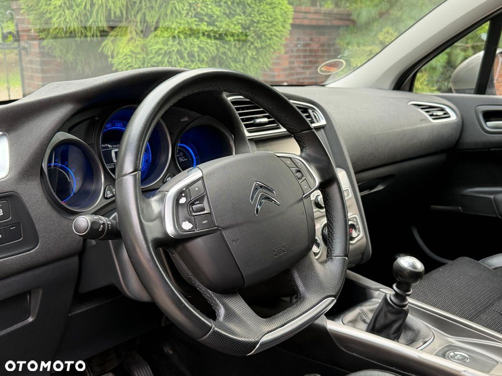 Citroën C4 BlueHDi 120 Stop&Start Shine - 23