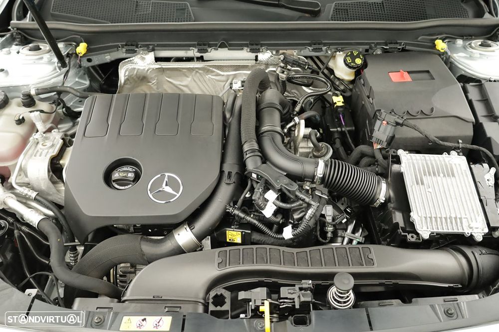 Mercedes-Benz A 200 Standard - 25