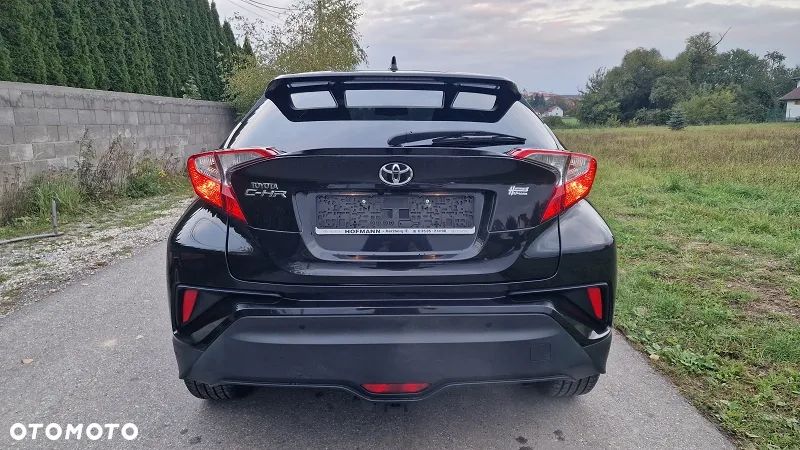 Toyota C-HR 1.2 Turbo Team Deutschland - 21