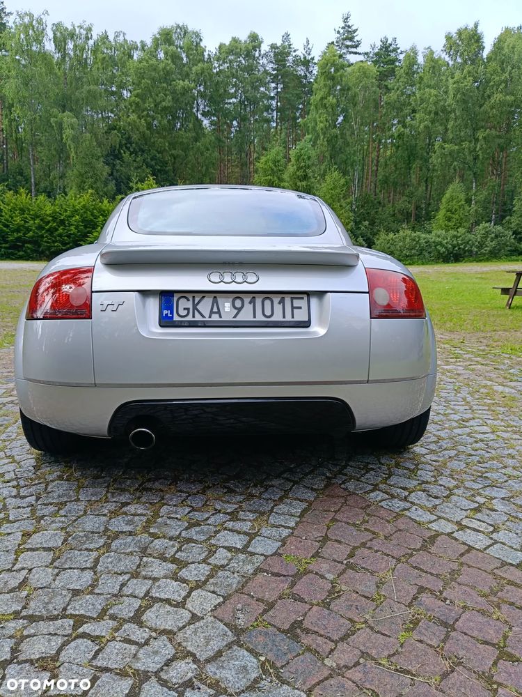 Audi TT Coupé 1.8T - 4