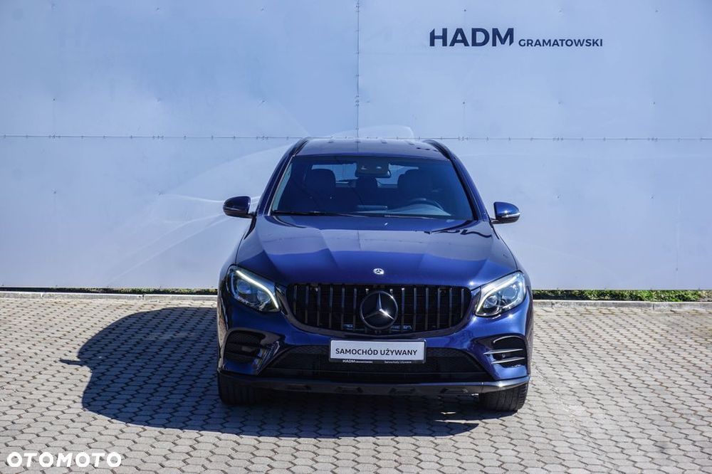 Mercedes-Benz GLC 250 4Matic 9G-TRONIC AMG Line - 2