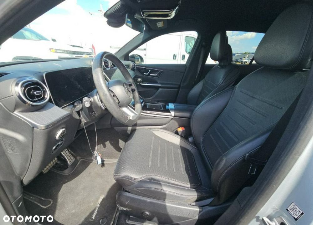 Mercedes-Benz GLC 300 4Matic 9G-TRONIC AMG Line - 7