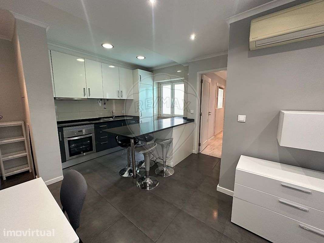 Apartamento T2 para arrendamento - Grande imagem: 4/15