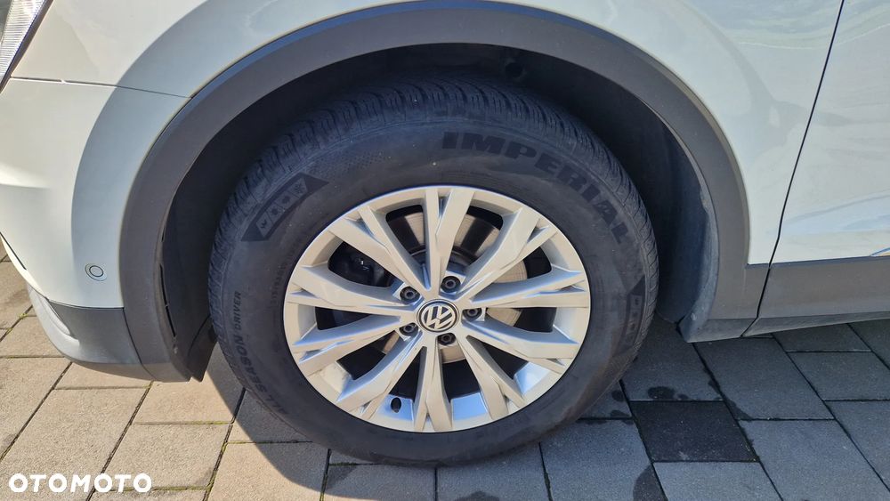 Volkswagen Tiguan 2.0 TDI SCR 4MOTION (BlueMotion Techn.) DSG Trendline - 33