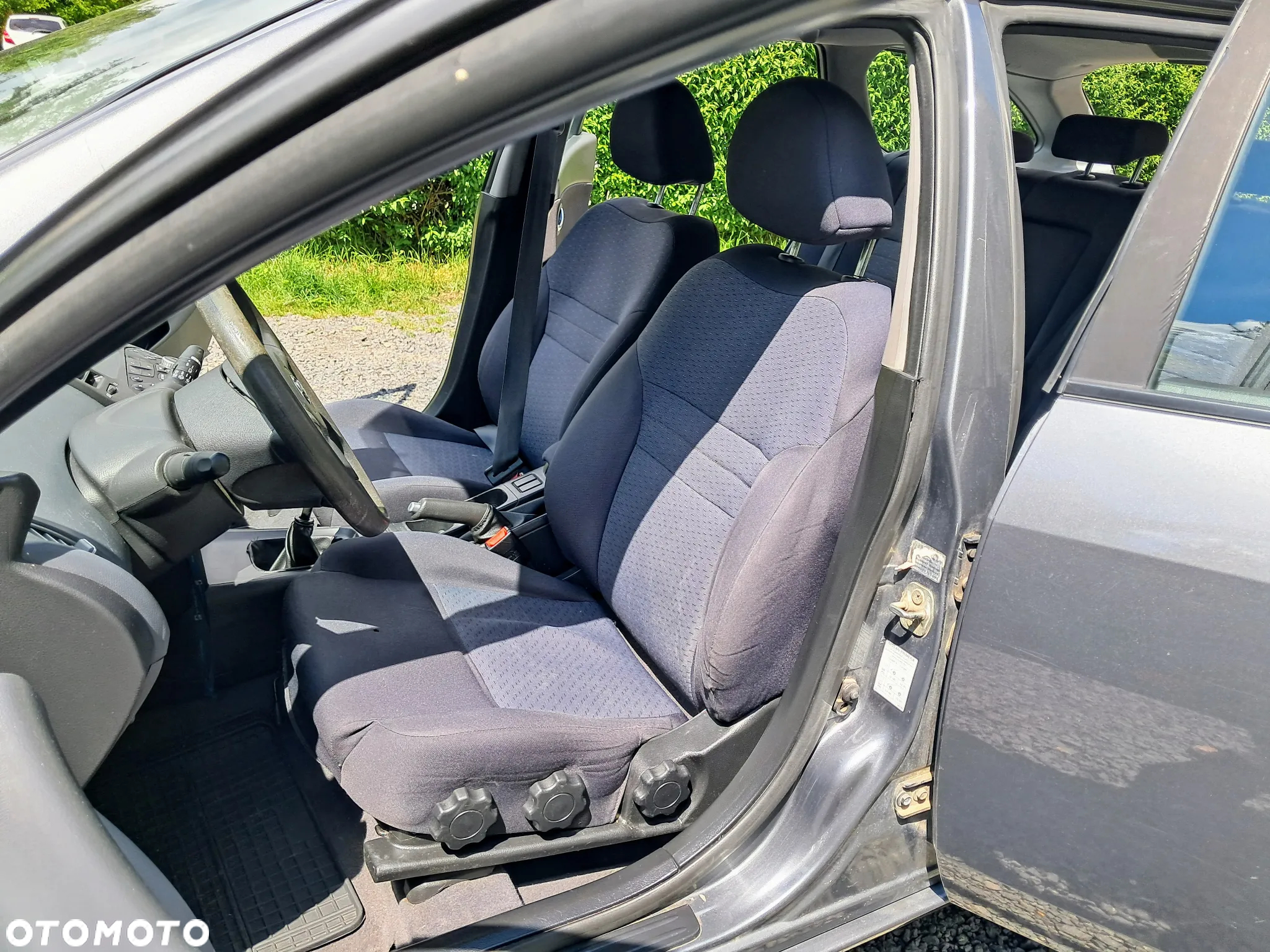 Nissan Primera 1.8 Visia - 9
