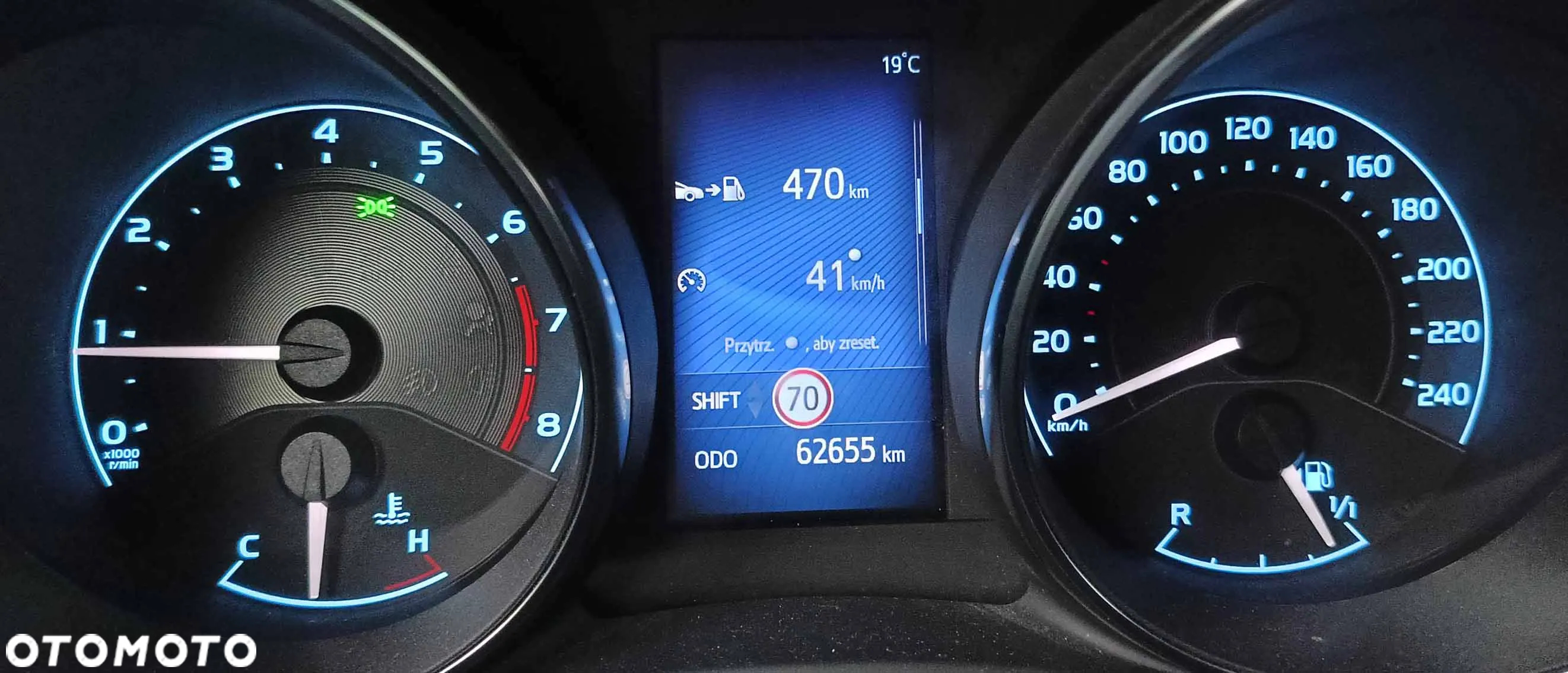 Toyota Auris 1.6 Comfort - 4