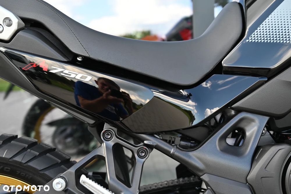Honda Transalp - 30