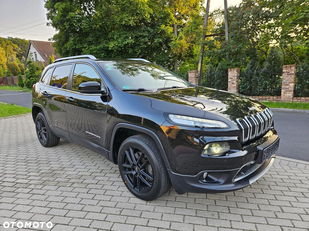 Jeep Cherokee - 15