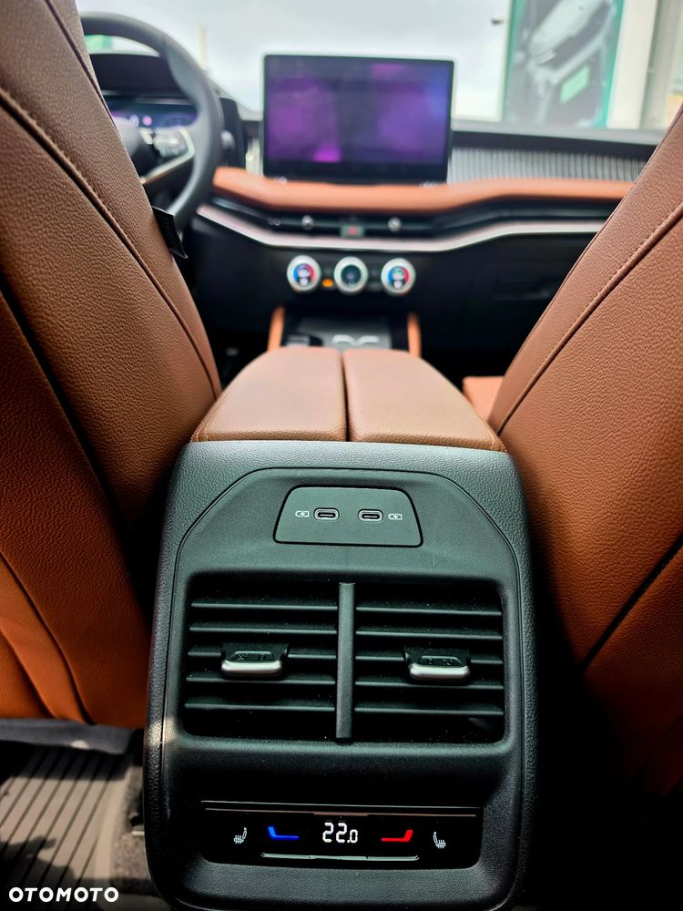 Skoda Superb 1.5 TSI Plug-in Hybrid L&K DSG - 16