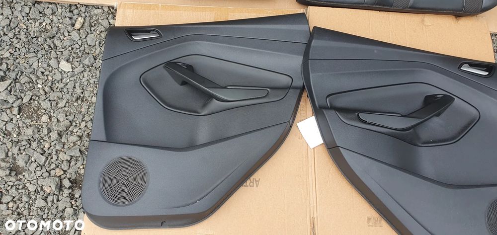 Fotele kanapa boczki komplet półskóra Ford Kuga II MK2 - 14
