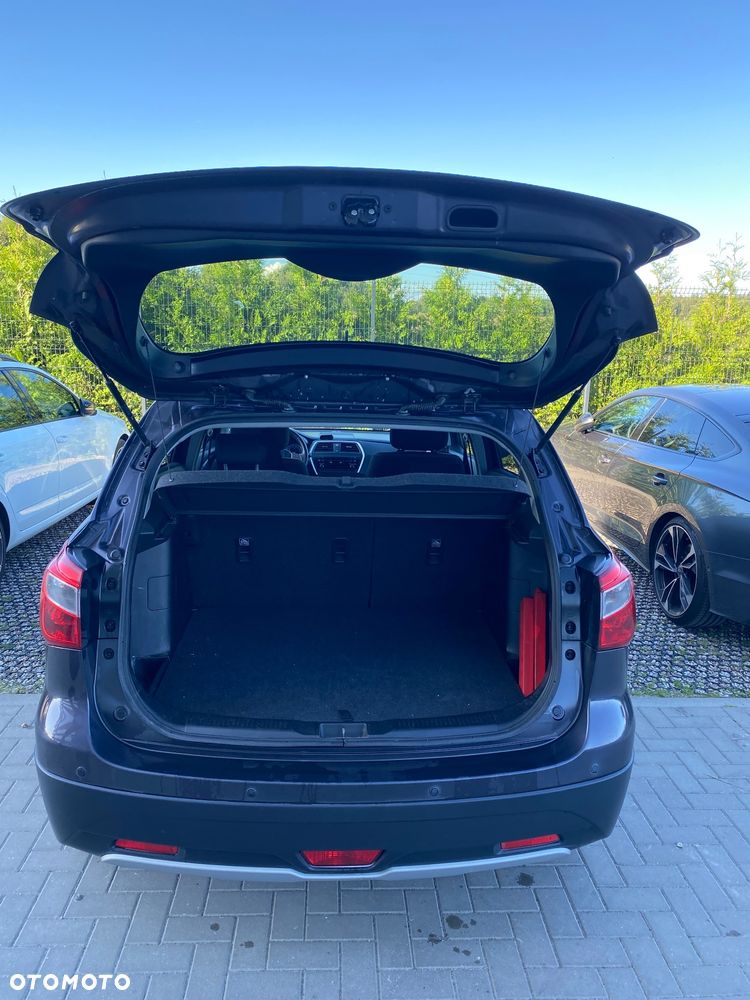 Suzuki SX4 S-Cross 1.6 Elegance 4WD - 13
