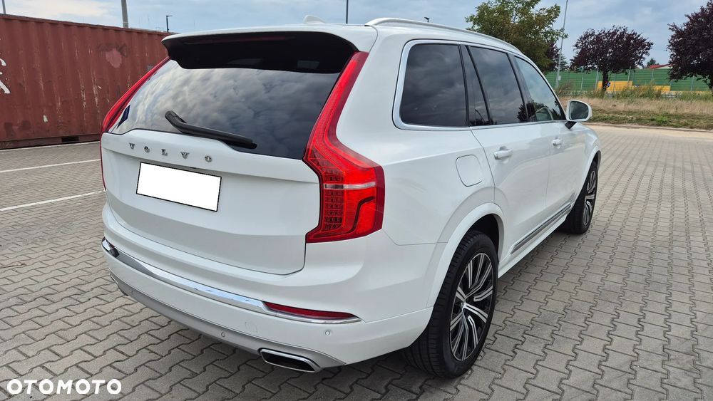 Volvo XC 90 T8 AWD Plug-In Hybrid Inscription 7os - 4
