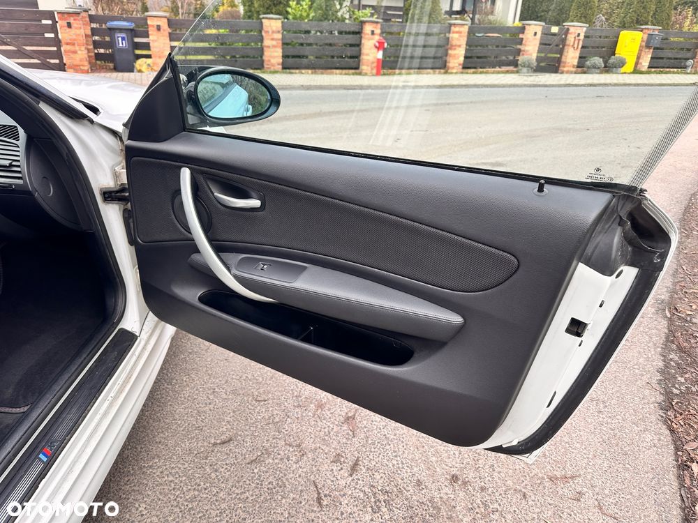 BMW Seria 1 120d DPF - 34