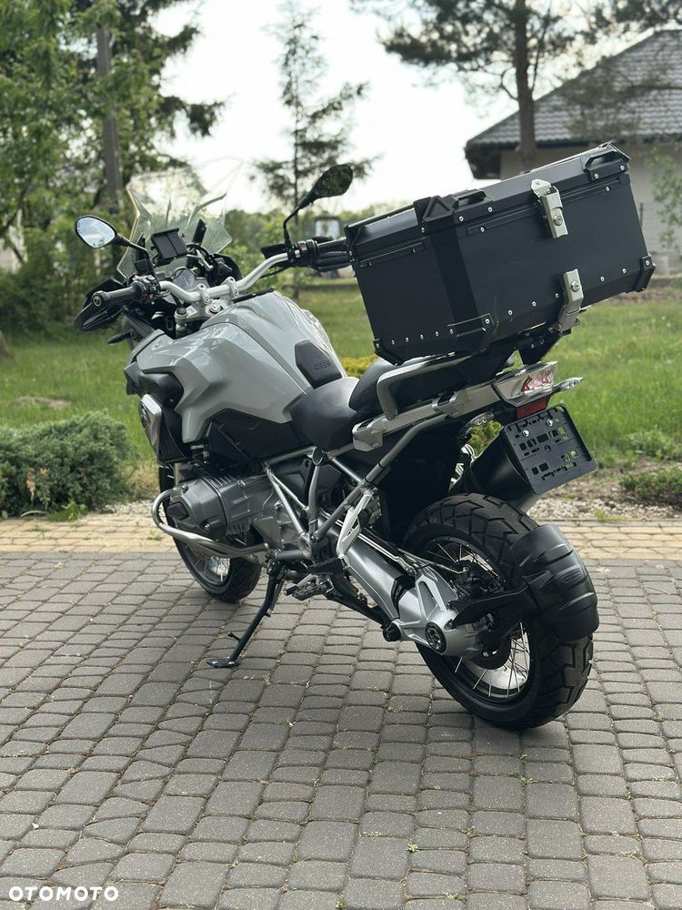 BMW R - 6