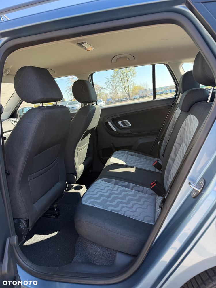 Skoda Fabia 1.4 16V Style - 27