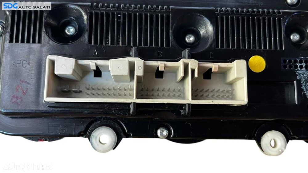 Panou Modul Unitate Comanda AC Aer Conditionat Clima Climatronic Dublu Dual Zone cu Incalzire in Scaun Scaune PENTRU PIESE Volkswagen Golf 5 Plus 2004 - 2008 (Butoane Exfoliate Display Stricat) [LC0624] - 2