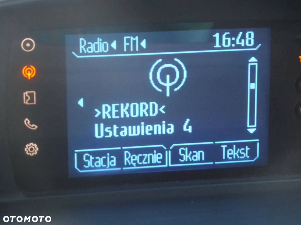 Ford Grand C-MAX 1.6 TDCi Edition - 29