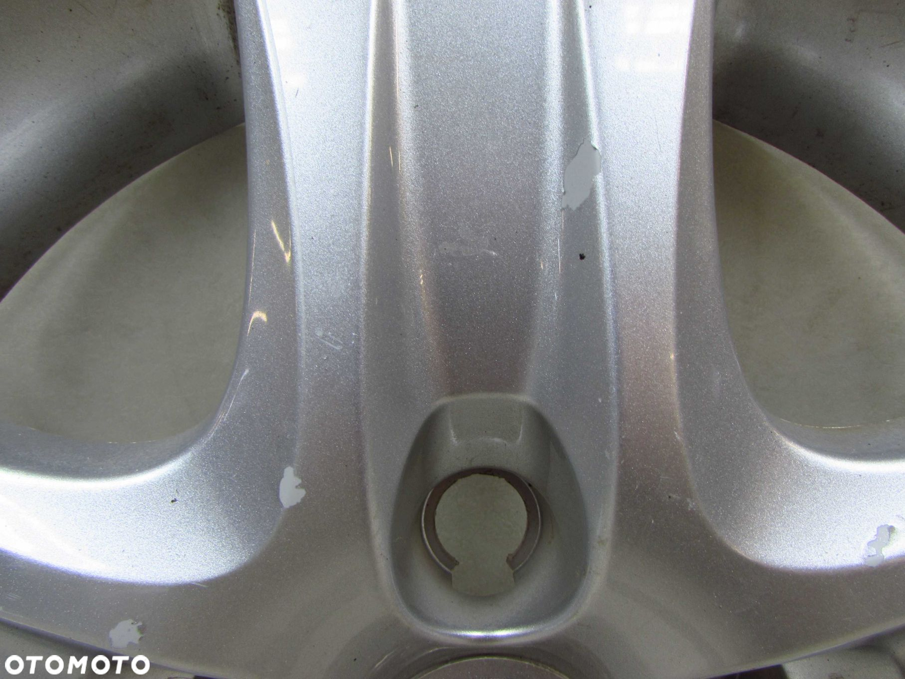 OPEL ASTRA H  KOLPAK STRUKTURALNY DEKIELEK ORYGIANALNY FELGI 16" 13282335 5X120 - 3