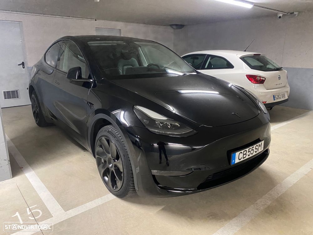 Tesla Model Y Long Range Dual Motor AWD - 25