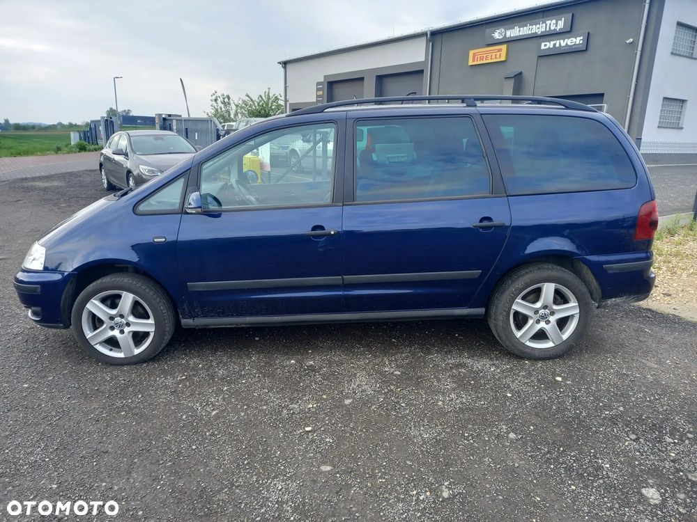 Volkswagen Sharan 1.8 5V Turbo Trendline - 16