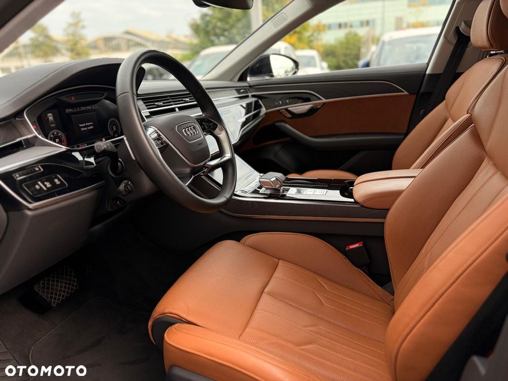 Audi A8 - 13