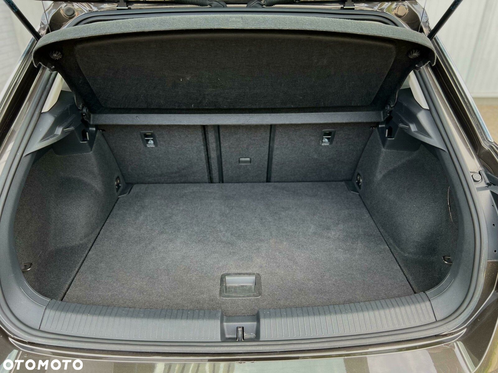 Volkswagen T-Roc 2.0 TSI 4Motion Premium DSG - 21