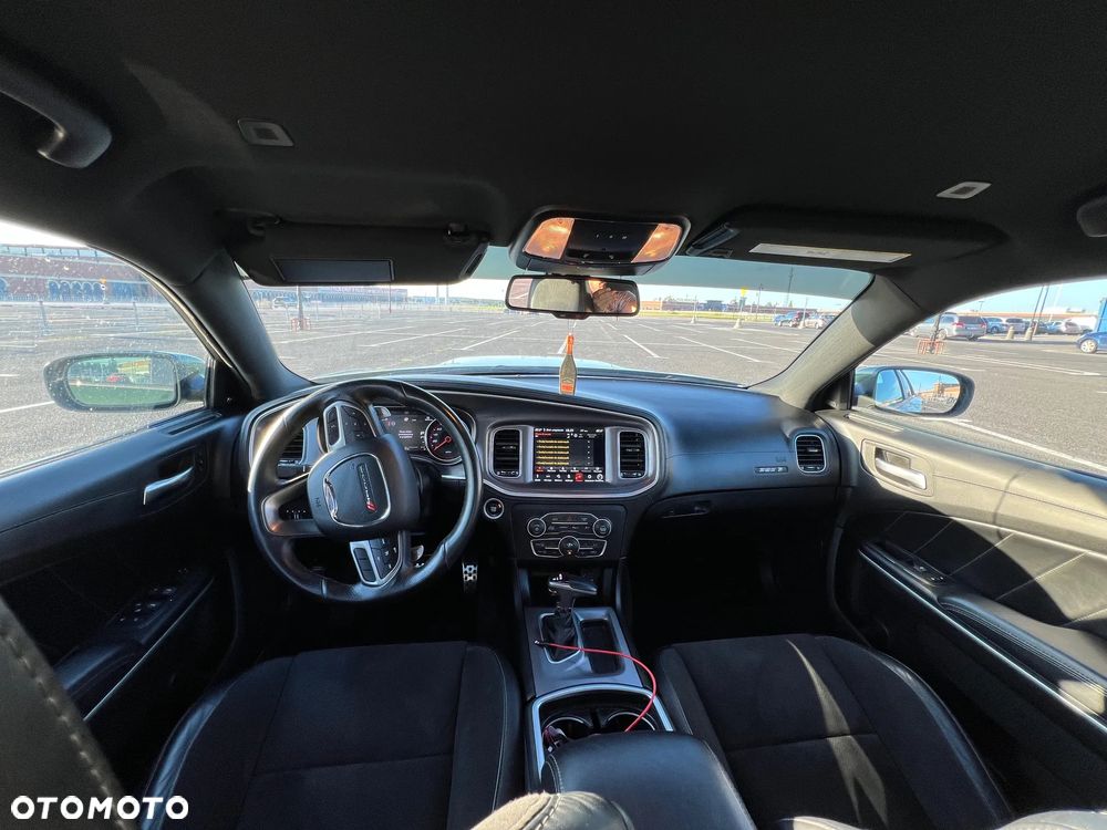 Dodge Charger 6.4 Scat Pack - 10