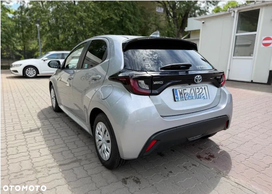 Toyota Yaris - 6