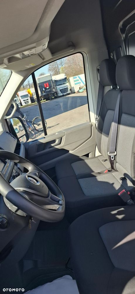 Volkswagen Crafter - 17