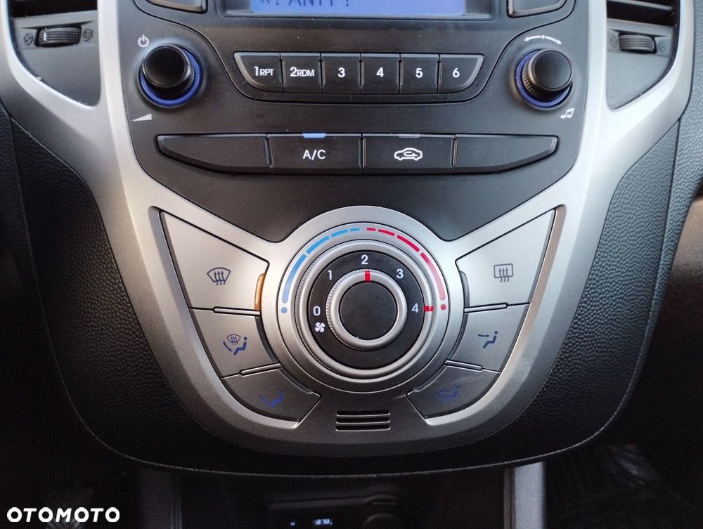 Hyundai ix20 1.6 BlueDrive Classic + - 6