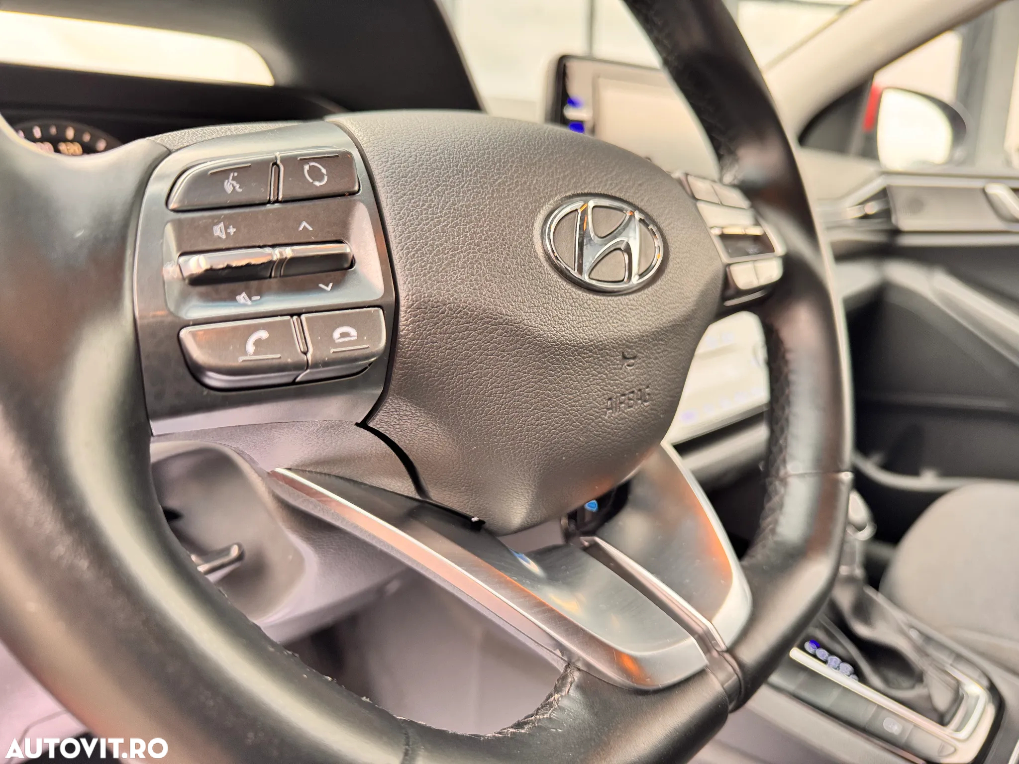 Hyundai IONIQ Hybrid 1.6 GDI Trend - 15