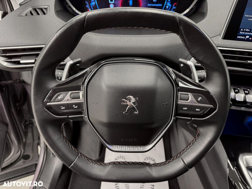 Peugeot 3008 - 23