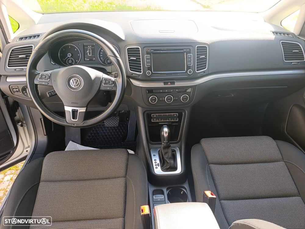 VW Sharan 2.0 TDI Confortline DSG - 10