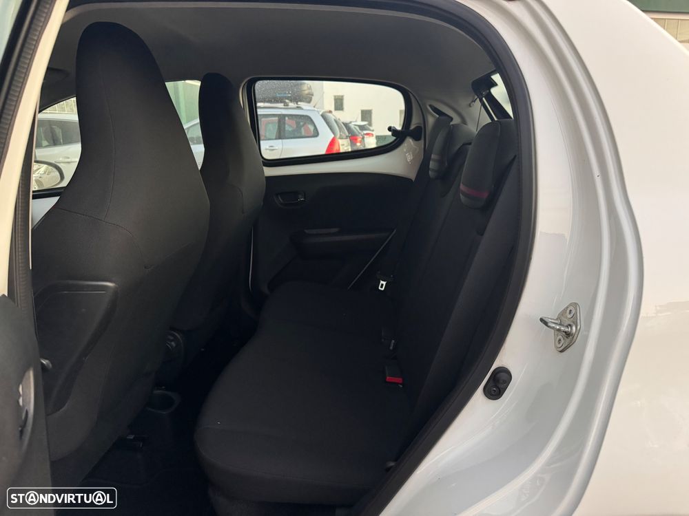 Peugeot 108 1.2 VTi Allure - 17