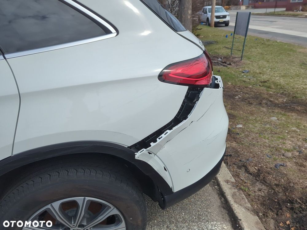 Mercedes-Benz GLC 300 4Matic 9G-TRONIC Avantgarde Advanced - 7