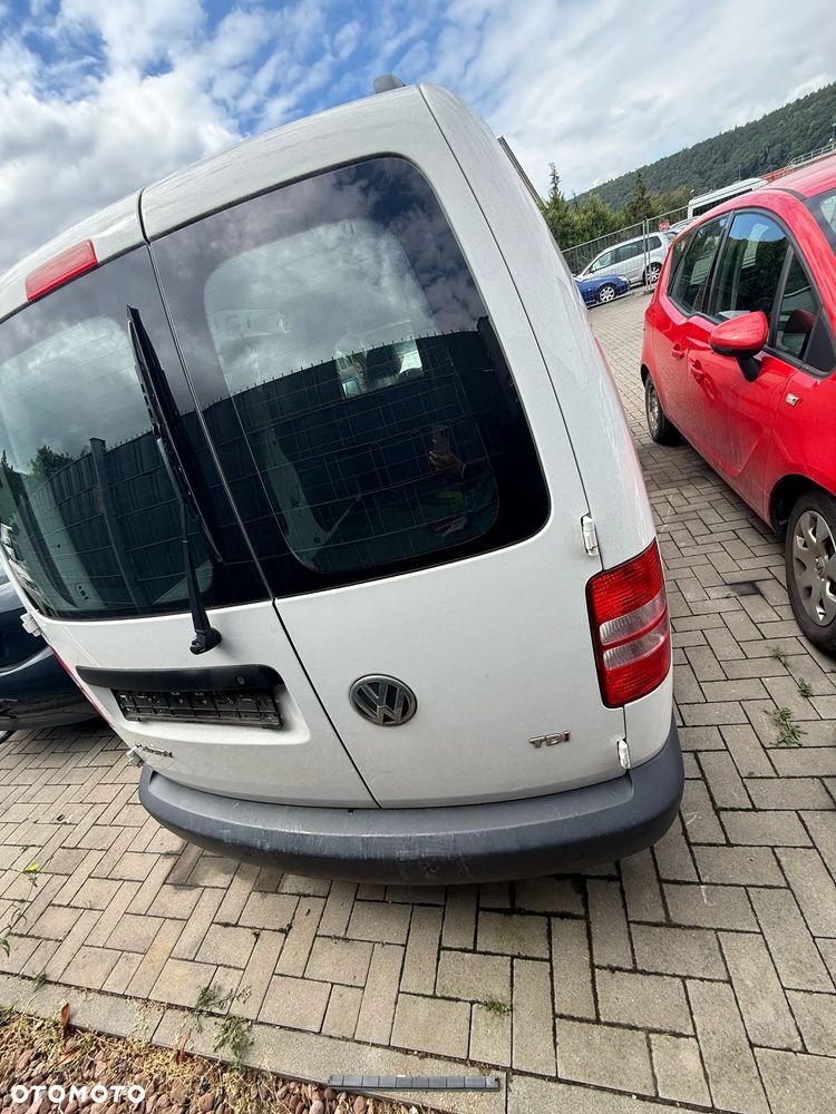 Volkswagen Caddy - 5