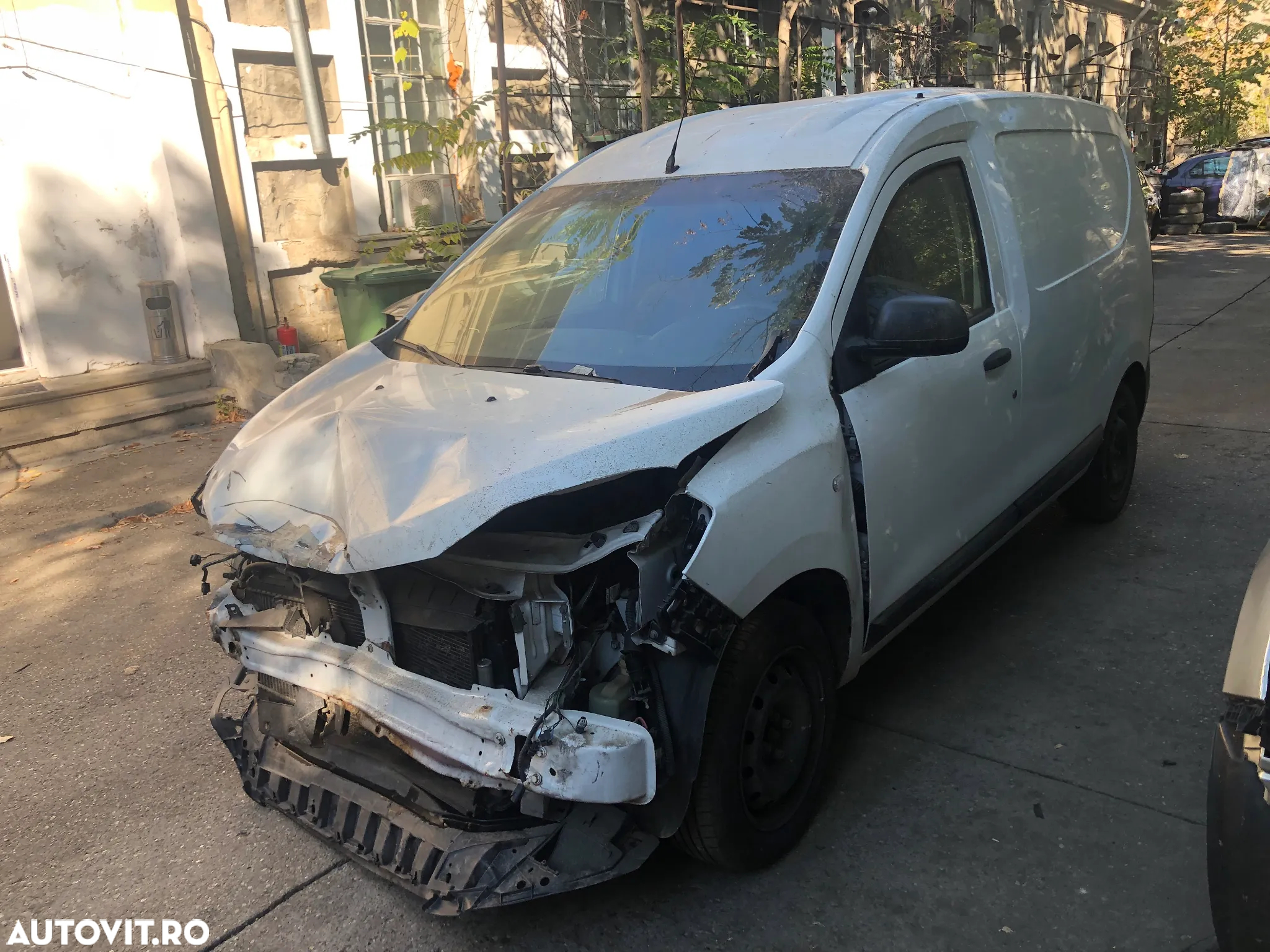 Dezmembrez Dacia Dokker 2013 1,5 dci alb - 3