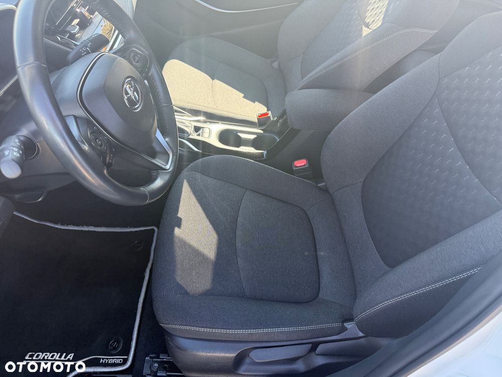 Toyota Corolla 1.8 Hybrid Comfort - 11