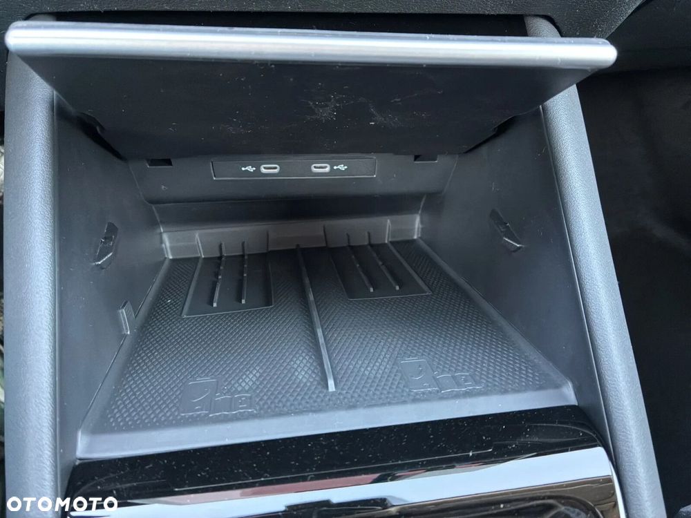 Volkswagen Tayron - 27