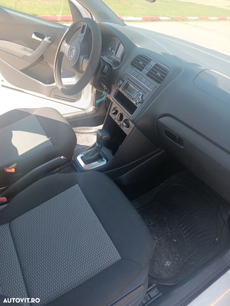 Volkswagen Polo 1.4 DSG Team - 7
