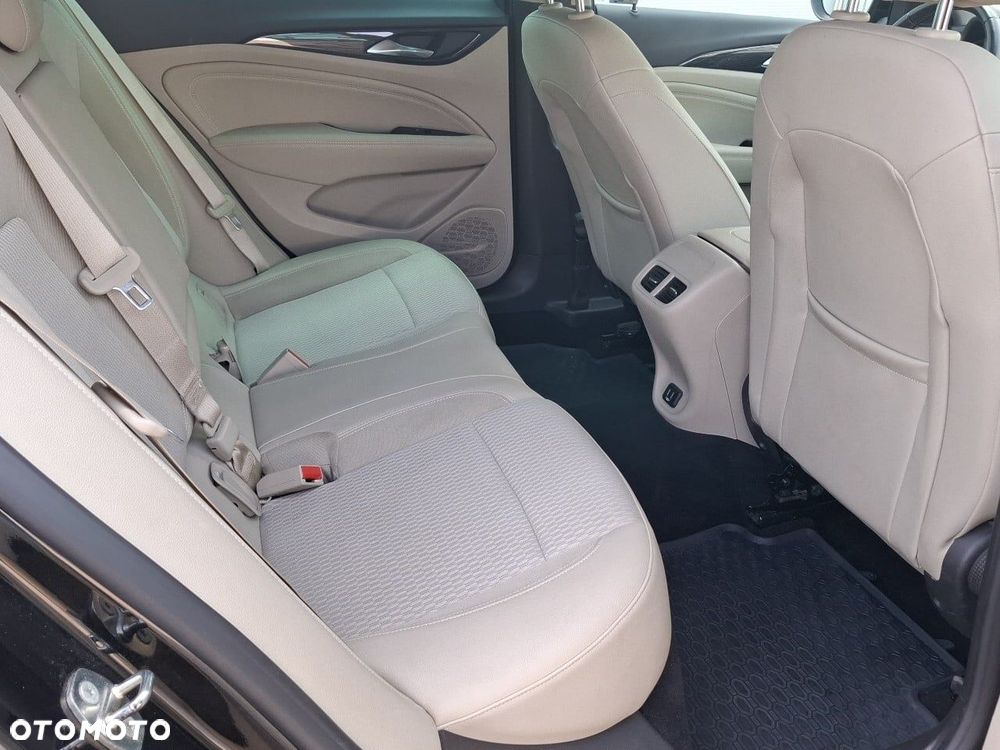 Opel Insignia 1.5 T GPF Elite S&S - 20