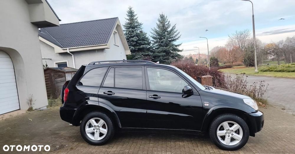 Toyota RAV4 - 17