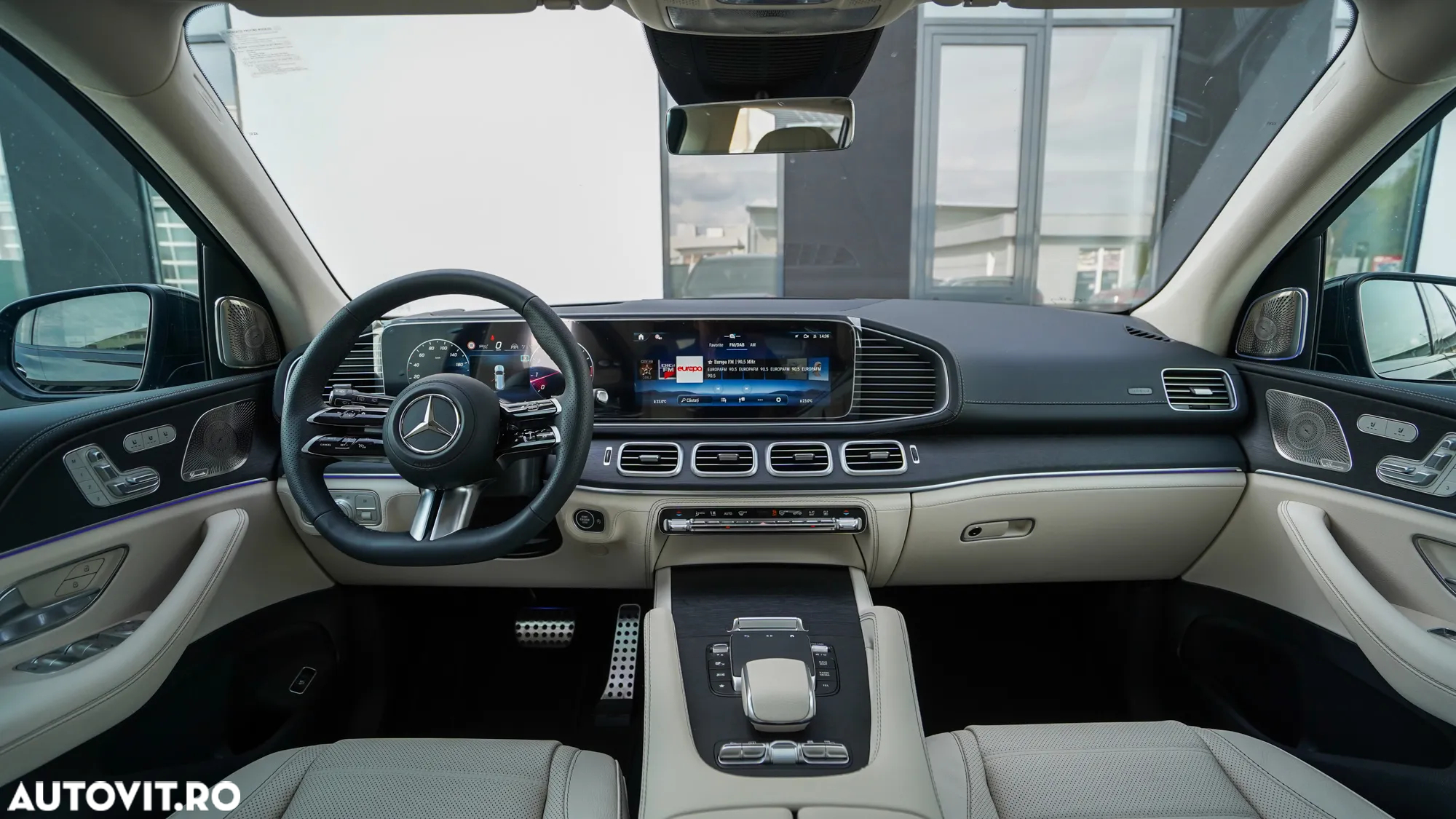 Mercedes-Benz GLS - 9