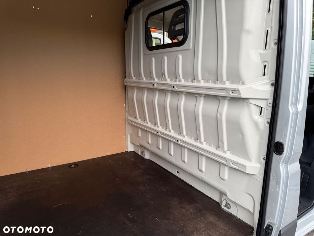Peugeot Boxer 3,0 HDI - 22